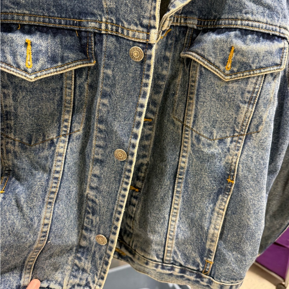 vintage Gap denim trucker jacket with a leather collar M unisex - Picture 7 of 12